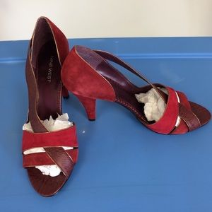 Red/ Gold semi sling heel